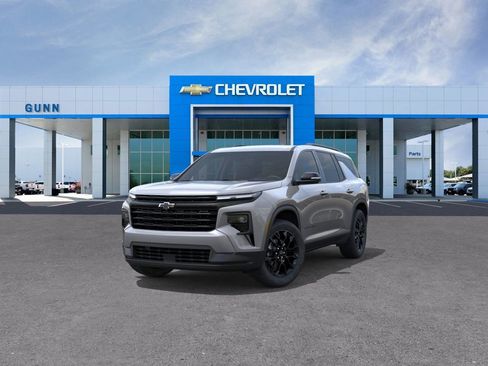 New 2026 Chevrolet Traverse LT w/ Midnight/Sport Edition FWD image 8