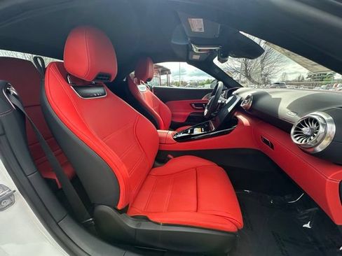 New 2026 Mercedes-Benz SL 63 AMG S e Performance 4MATIC image 26
