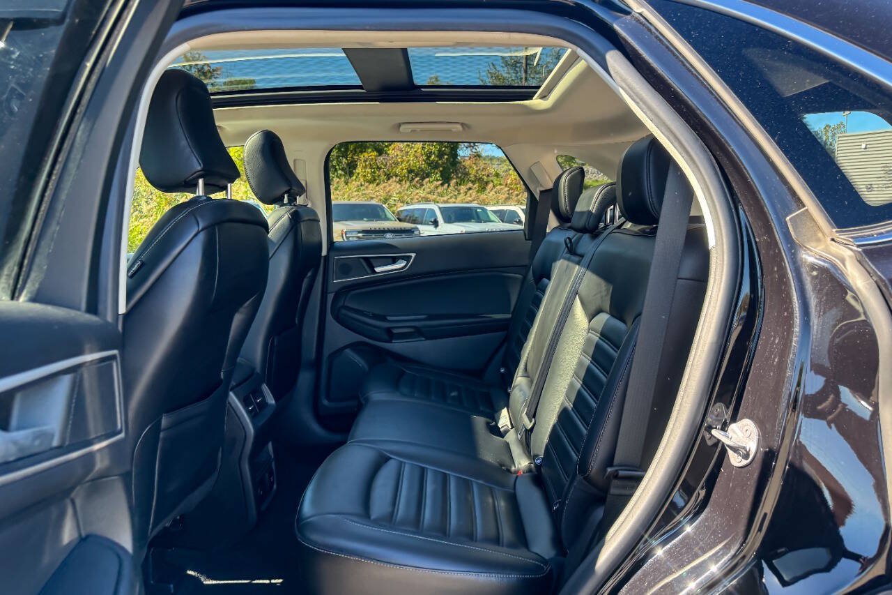 Used 2023 Ford Edge SEL w/ Convenience Package AWD/4WD image 19