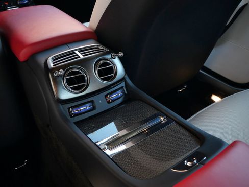 Certified 2021 Rolls-Royce Wraith w/ Rolls-Royce Signature Package RWD image 29