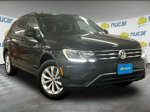 Used 2020 Volkswagen Tiguan S image 1