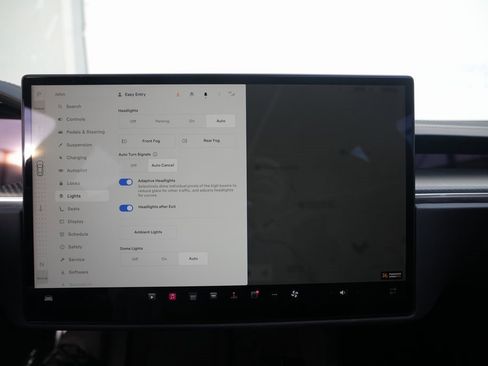 Used 2022 Tesla Model S Plaid image 53