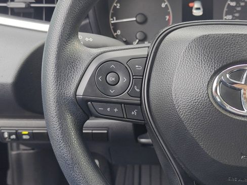 Used 2025 Toyota Corolla LE image 14