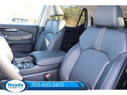 New 2025 Honda Pilot Touring image 23