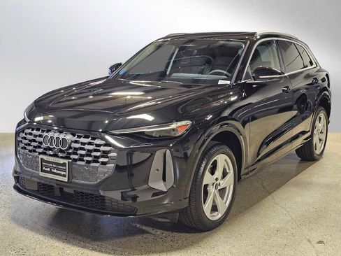 New 2025 Audi Q5 Premium Plus image 3