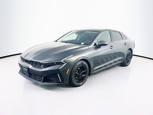 Used 2025 Kia K5 LXS image 3