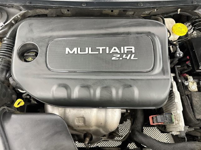 Used 2018 Jeep Cherokee Latitude FWD image 35