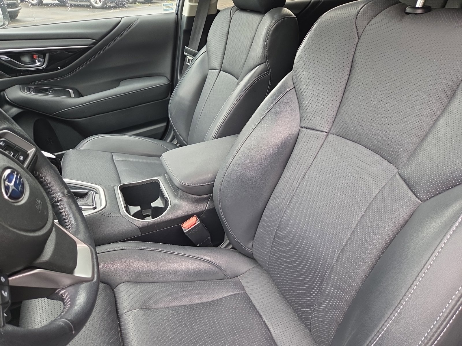 Used 2022 Subaru Outback Limited AWD/4WD image 16