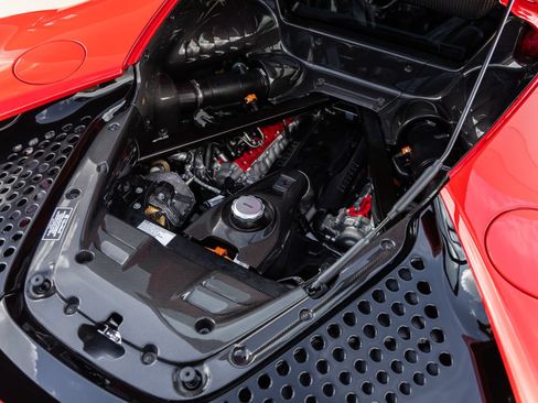 Used 2021 Ferrari SF90 Stradale AWD/4WD image 45