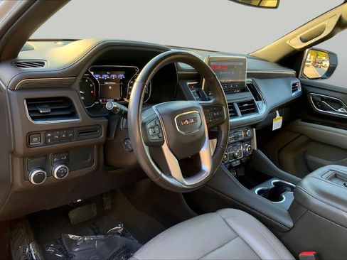 Used 2021 GMC Yukon SLT w/ SLT Premium Package RWD image 15