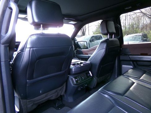 Used 2023 Ford F150 Lariat w/ Equipment Group 502A High image 16