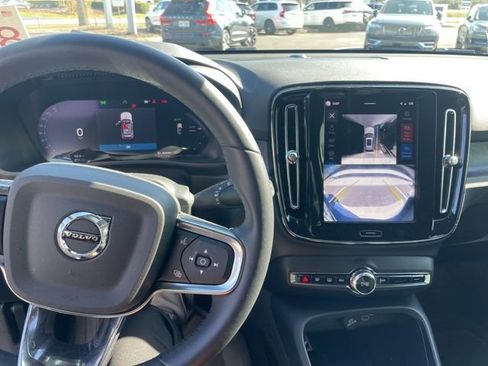 Used 2024 Volvo XC40 Recharge Plus w/ Protection Package Premier image 14