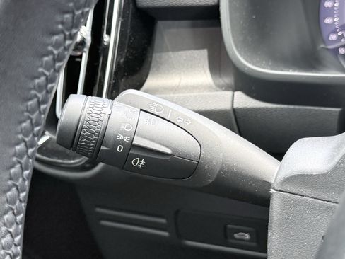 Used 2023 Volvo XC40 Recharge Ultimate AWD/4WD image 62