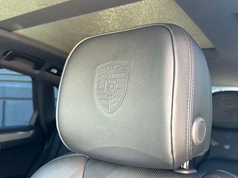 Certified 2026 Porsche Macan image 26