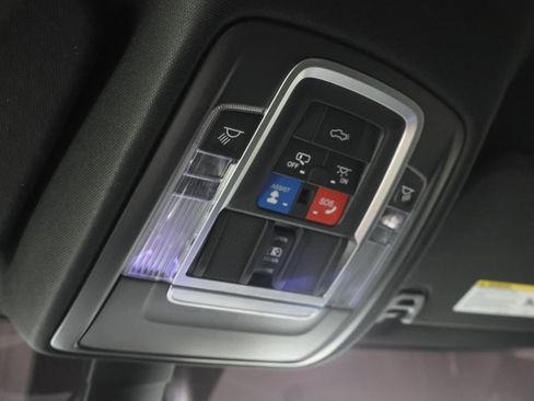 Used 2019 RAM 1500 Laramie AWD/4WD image 62