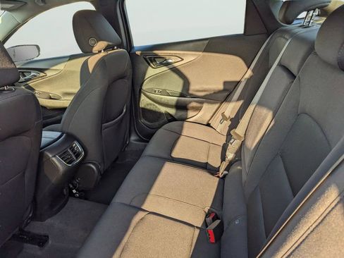 Used 2024 Chevrolet Malibu LT FWD image 16