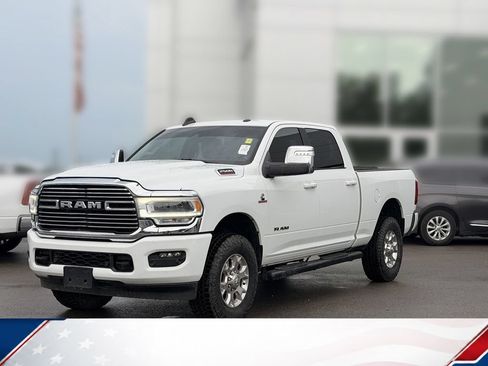 Used 2024 RAM 2500 Laramie w/ Safety Group AWD/4WD image 2