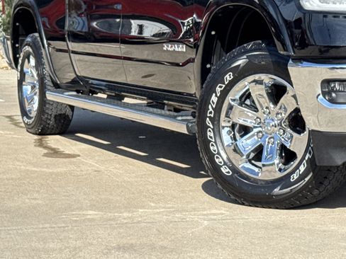 Used 2022 RAM 1500 Laramie image 3