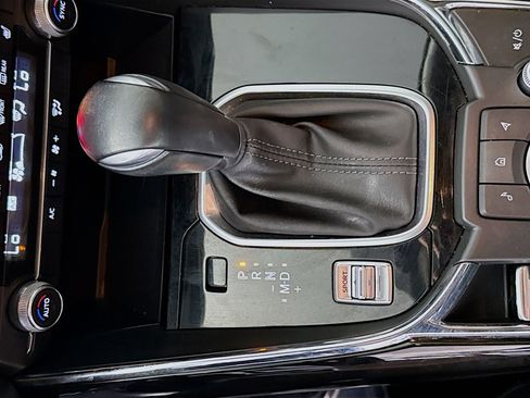 Used 2023 MAZDA CX-9 Touring image 20