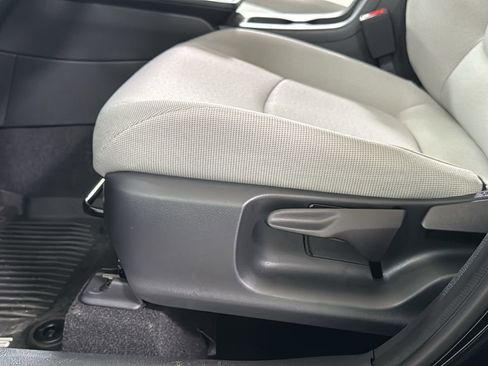 New 2026 Toyota Corolla Cross L image 14