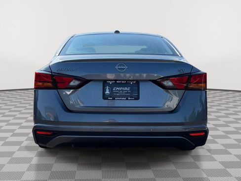 Used 2023 Nissan Altima 2.5 SV FWD image 7
