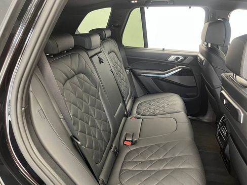 Used 2026 BMW X5 xDrive40i w/ M Sport Package AWD/4WD image 8