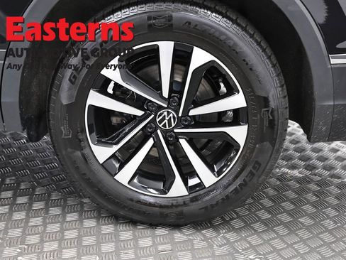 Used 2022 Volkswagen Tiguan S AWD/4WD image 33