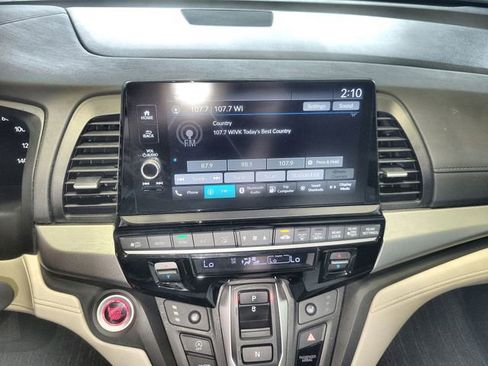 Used 2025 Honda Odyssey EX-L image 16