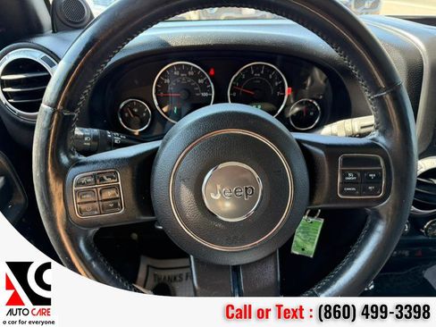 Used 2013 Jeep Wrangler Unlimited Sahara w/ Connectivity Group image 19