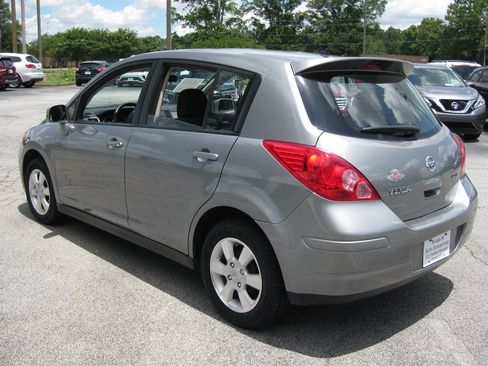 Used 2012 Nissan Versa 1.8 S w/ Special Edition Pkg FWD image 5