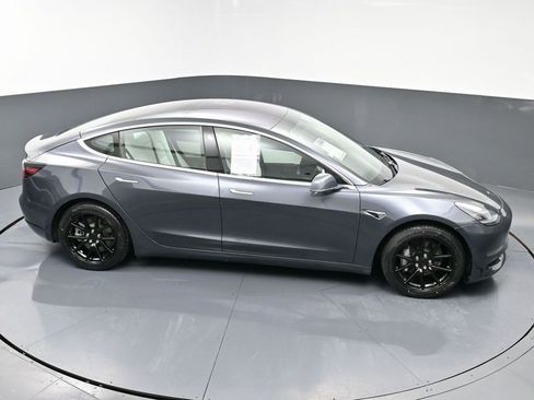 Used 2018 Tesla Model 3 Long Range image 50