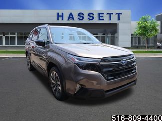 Used 2025 Subaru Forester Touring AWD/4WD video 1