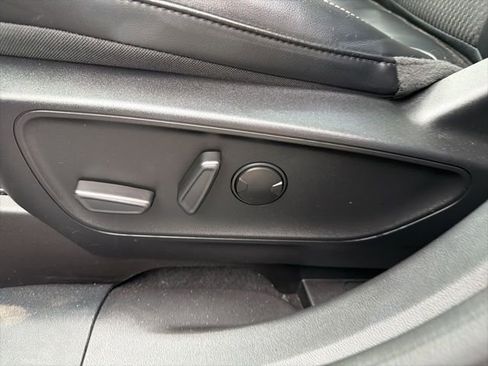 Certified 2023 Ford Escape SE w/ Class II Trailer Tow Package image 25