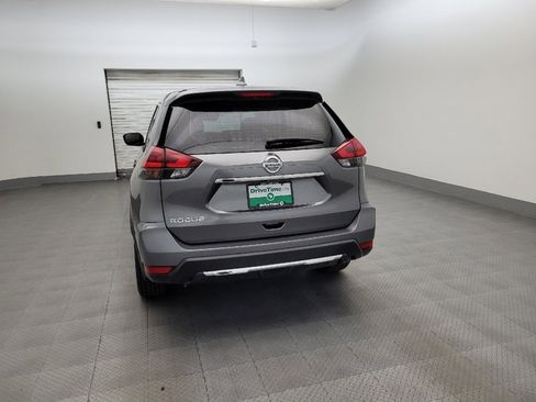 Used 2020 Nissan Rogue S FWD image 6