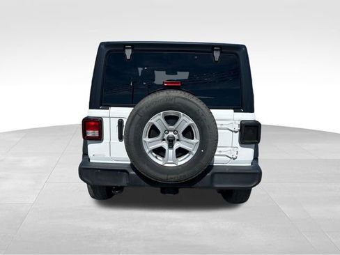 Used 2021 Jeep Wrangler Unlimited Sport image 4