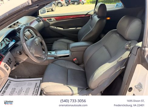 Used 2004 Toyota Solara SE FWD image 11