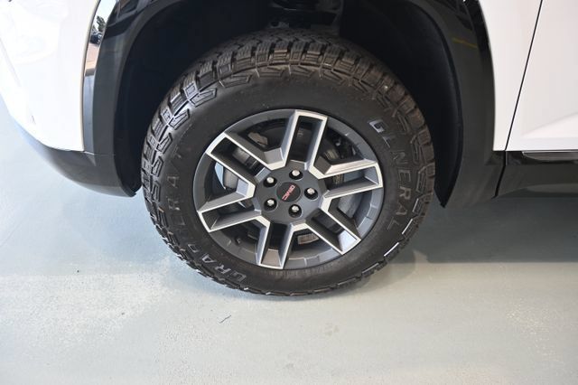 New 2026 GMC Terrain AT4 w/ Convenience Package III AWD/4WD image 26