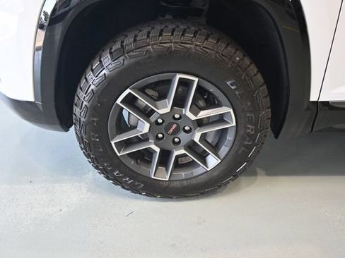 New 2026 GMC Terrain AT4 w/ Convenience Package III AWD/4WD image 26