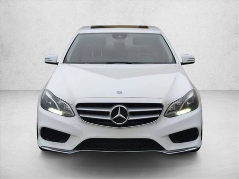 Used 2015 Mercedes-Benz E 350 Sedan image 2