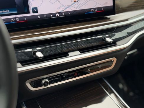 Certified 2024 BMW X7 xDrive40i AWD/4WD image 19