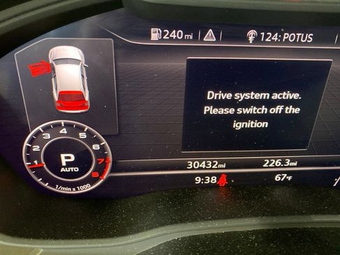 Used 2018 Audi Q5 Prestige w/ Prestige Package AWD/4WD image 11