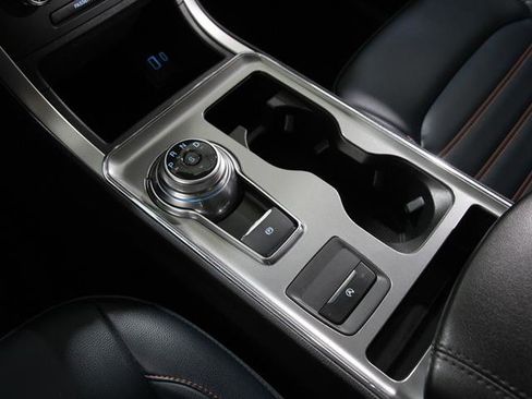 Certified 2024 Ford Edge SEL w/ Sport Appearance Package image 15