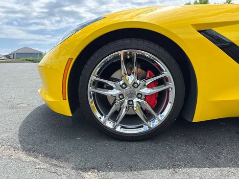 Used 2015 Chevrolet Corvette Stingray Coupe w/ ZF1 Appearance Package RWD image 32