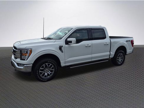 Used 2021 Ford F150 Lariat image 2