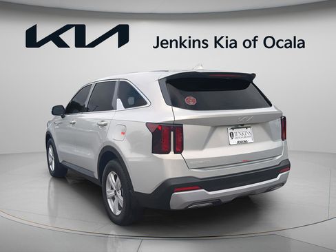 New 2026 Kia Sorento LX image 5