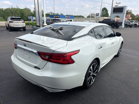 Used 2018 Nissan Maxima 3.5 S image 5