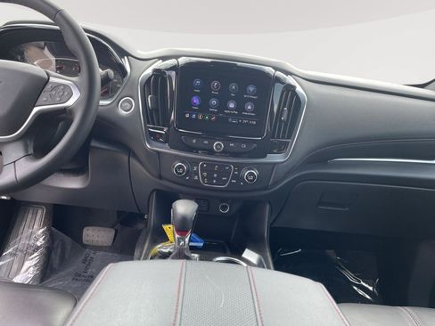 Used 2023 Chevrolet Traverse RS AWD/4WD image 25
