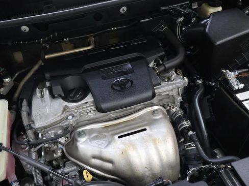 Used 2016 Toyota RAV4 Limited w/ Advanced Technology Package FWD image 28
