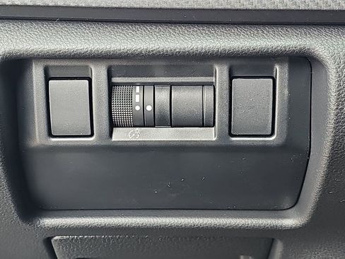 New 2026 Subaru Crosstrek 2.5i Limited AWD/4WD image 30