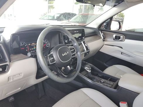 Certified 2023 Kia Sorento S w/ Panoramic Sunroof Package image 19